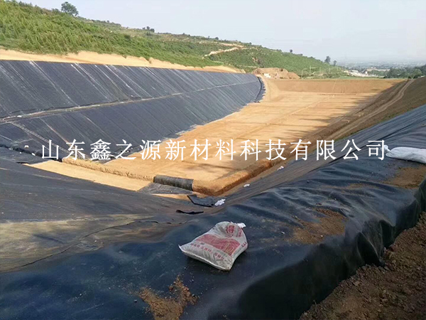 養殖防滲膜鋪設施工需規避的環境